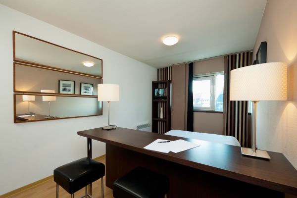 Teneo Apparthotel Bordeaux - Gare Saint Jean Residence Hoteliere